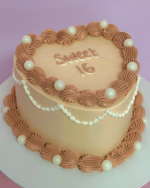 Pearl Heart Shaped Speciality Cake