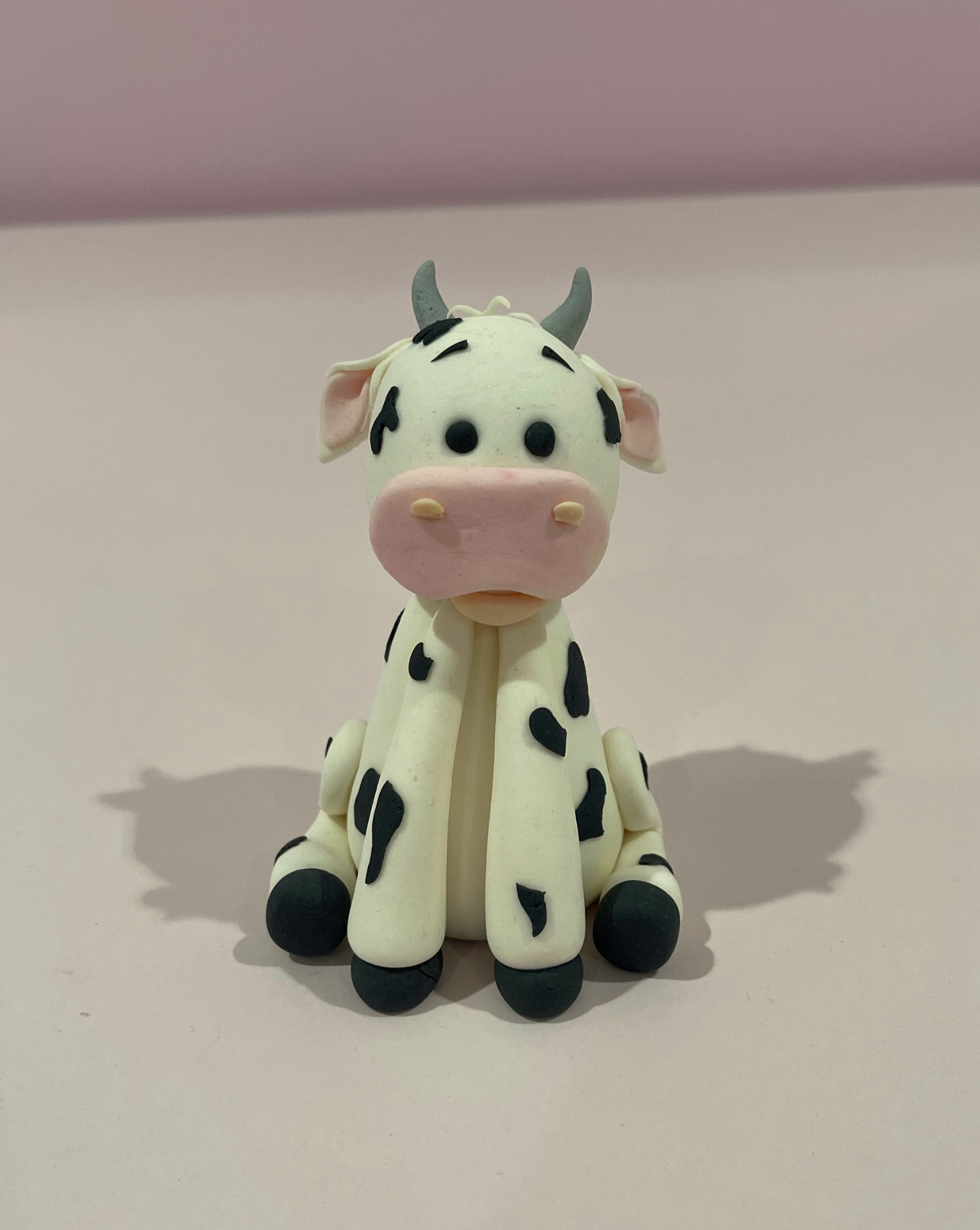 Cute Cow Fondant Figurine