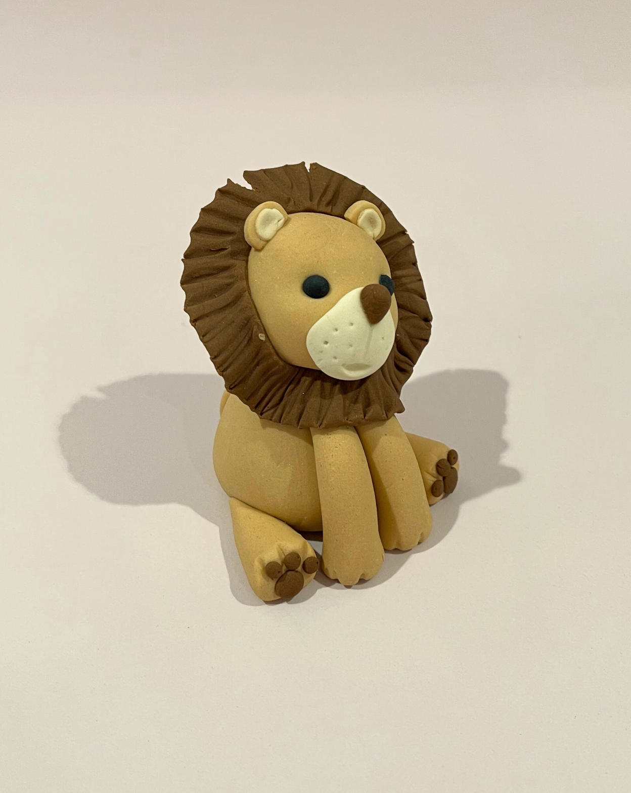 Cute Lion Fondant Figurine