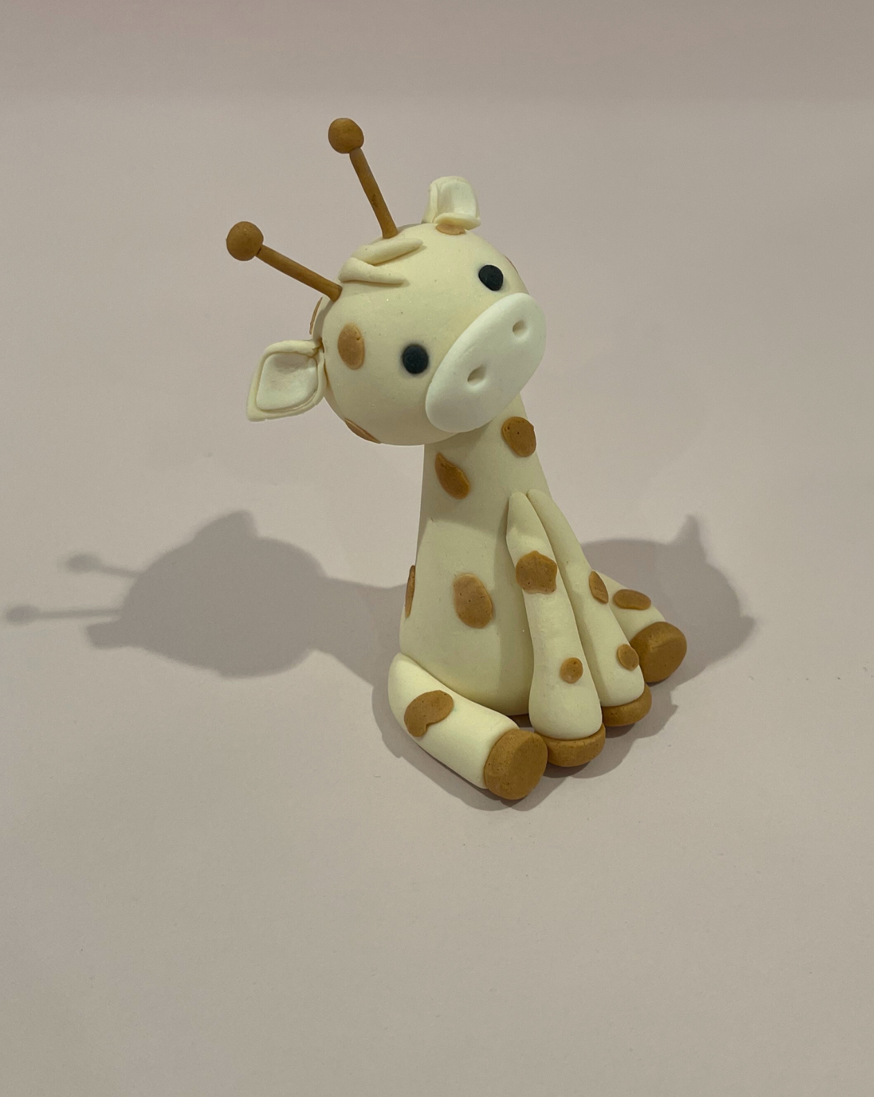 Cute Giraffe Fondant Figurine