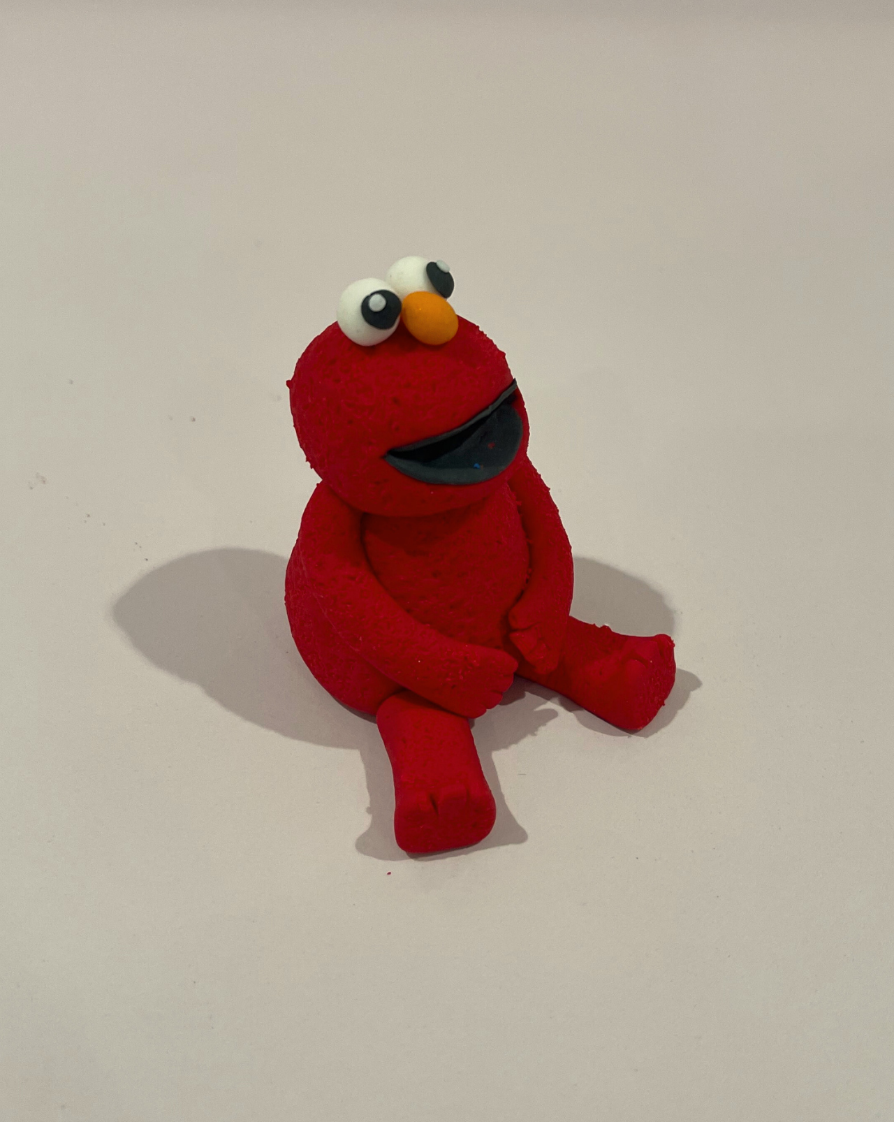 Elmo Sesame Street Fondant Figurine