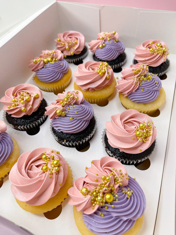 Cake Creations by Kate™ Purple & Pink Fancy Swirl Large Cupcakes