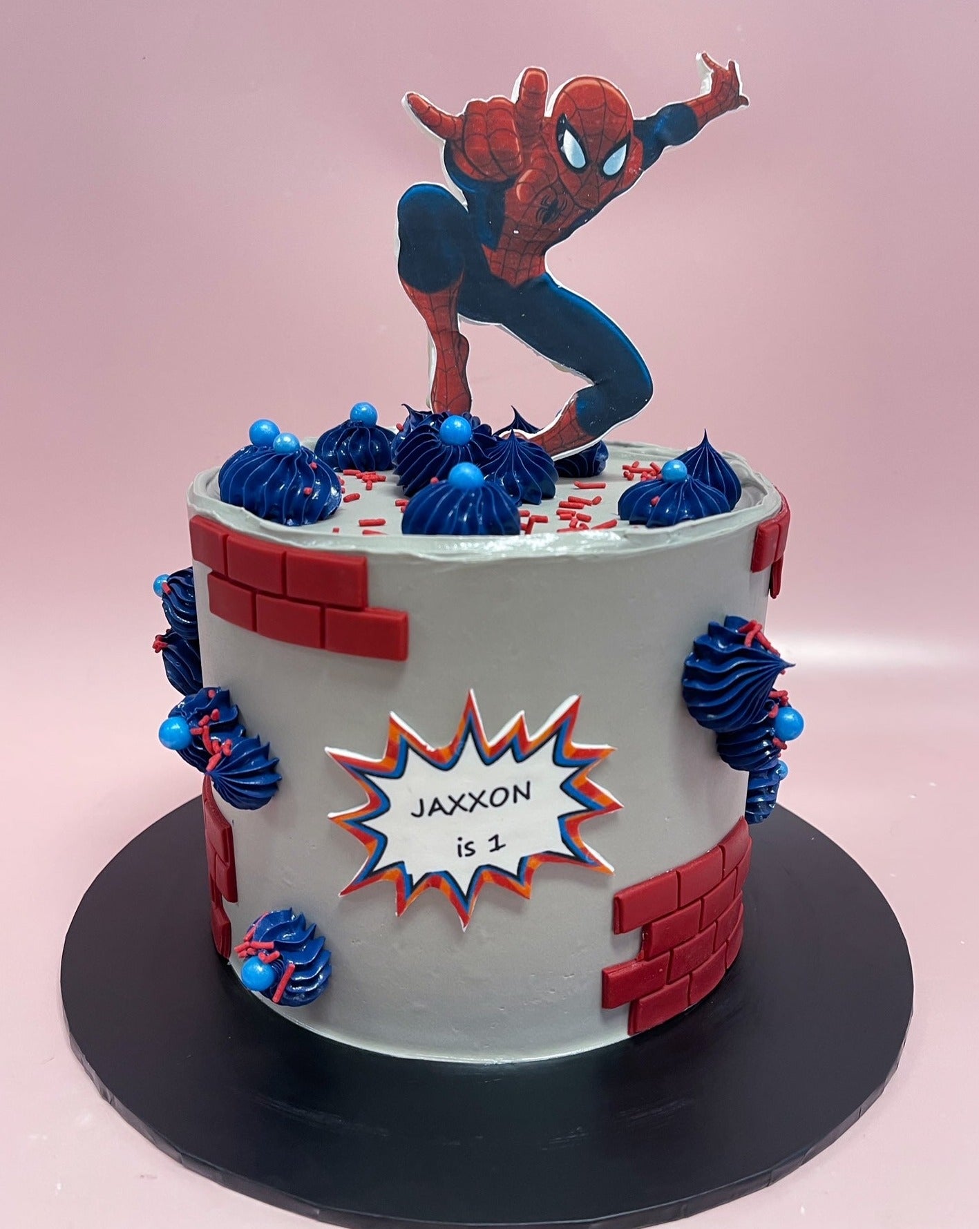 SPIDERMAN EDIBLE WAFER CUPCAKE TOPPERS - 16 PIECE PACK